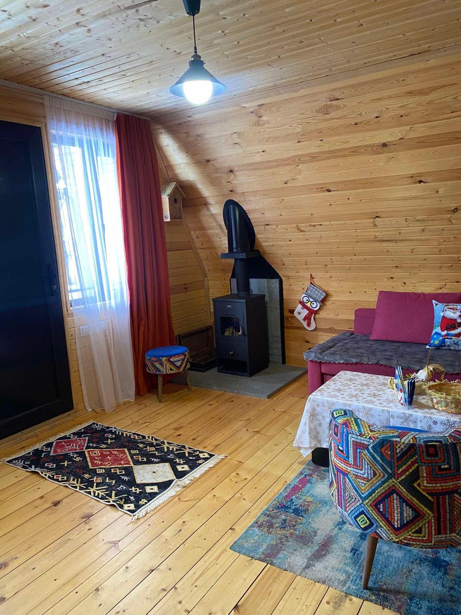Cottage Mida ميستيا المظهر الخارجي الصورة